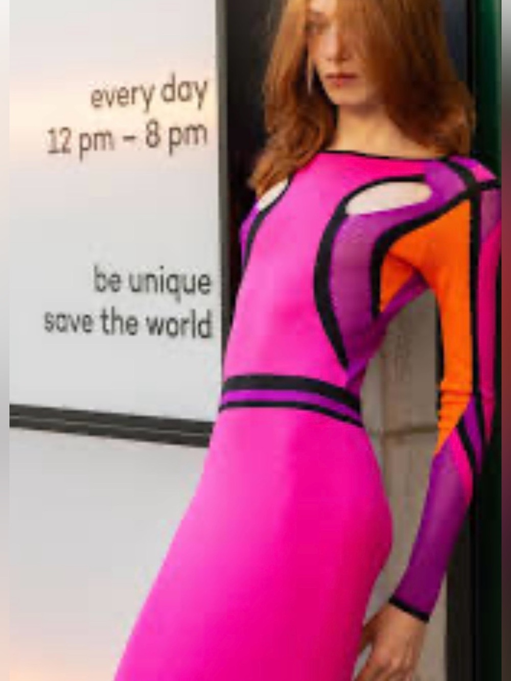 PINKO ABSTRACT BODYCON. NWOTS Size XS